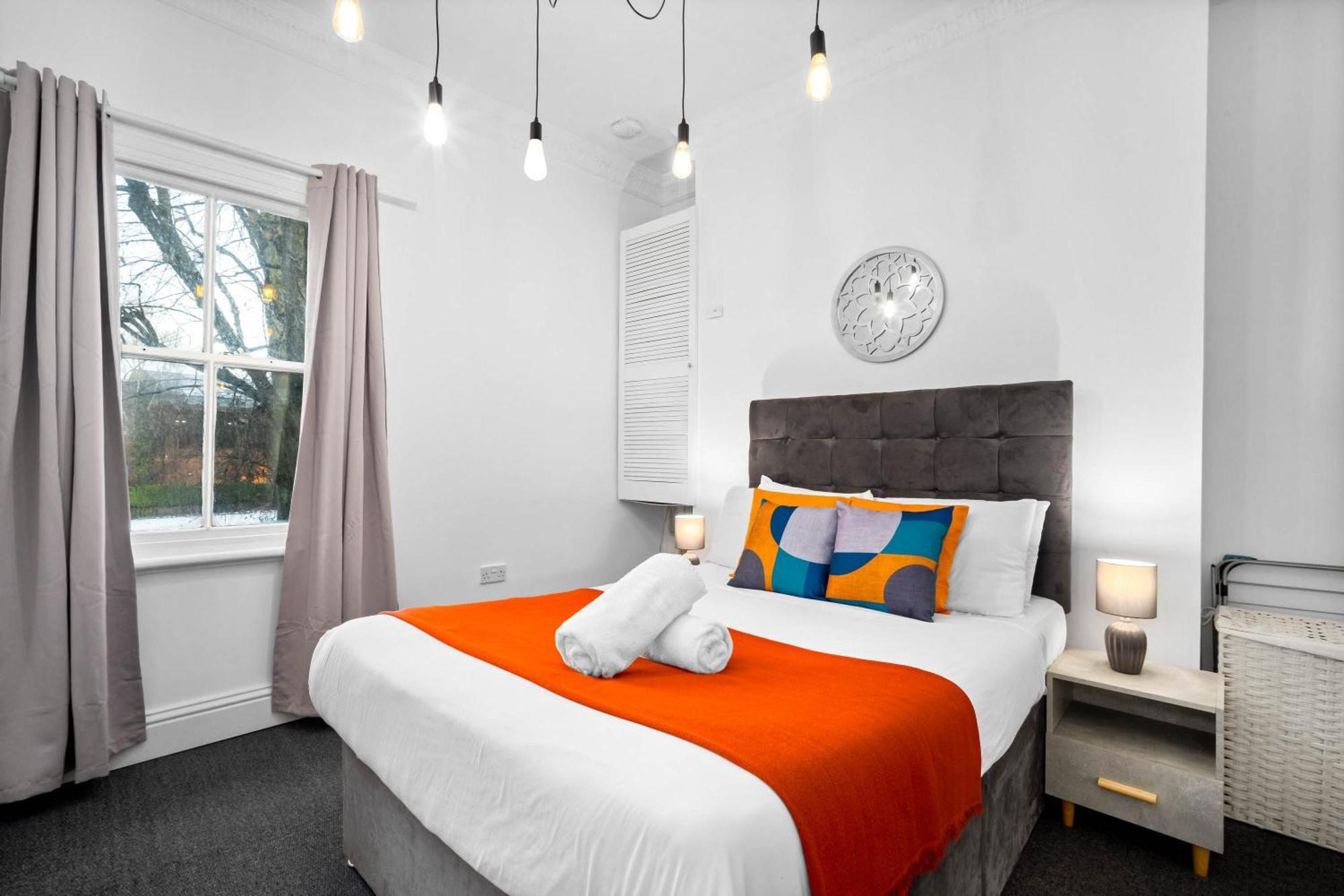Luxury Apartment - Wolverhampton - Netflix - Smart Tv - Fast Wifi - 7Apc Buitenkant foto